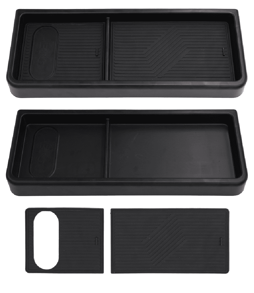 Exploded view of BYD Sealion 7 dashboard tray organizer showing detachable dual-layer rubber mats and inner compartments.