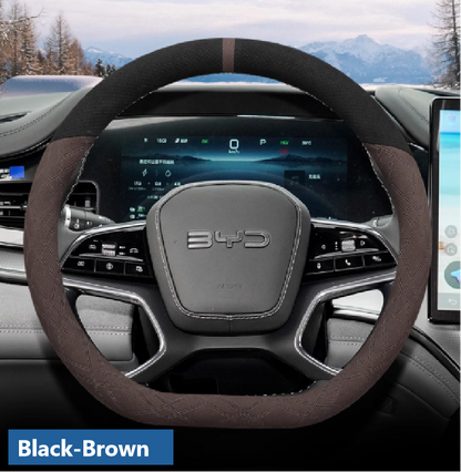 Black and brown suede steering wheel cover on BYD car – warm, non-slip winter accessory with ergonomic grip