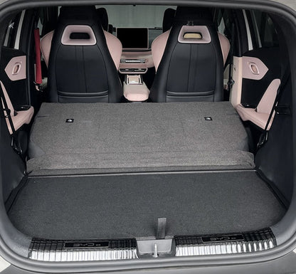 BYD ATTO 1 boot trunk floor cover panel / lid board with dual-layer felt finish installed over the underfloor storage area; creates a flat, clean cargo floor and reduces noise for a tidier BYD Atto 1 boot (BYDREAM).