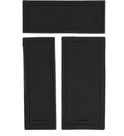 BYDream non-slip rubber liner inserts (3pcs) for BYD ATTO 2 centre console organiser (2025+), textured anti-rattle mats to keep coins, keys and small items secure and quiet.