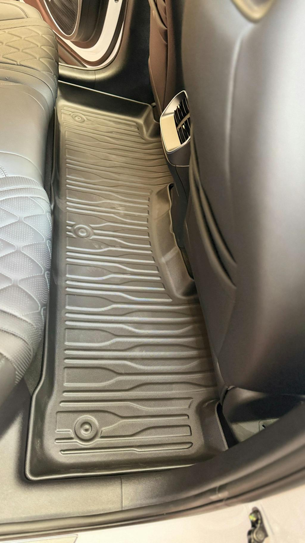 Rear floor mat installed in BYD Sealion 7 providing full coverage and anti-slip surface